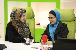 بازدید دانشجویان دانشگاه علوم پزشکی قم و کاشان از دستاوردهای نانویی کشور
 17