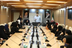 بازدید دانشجویان دانشگاه علوم پزشکی قم و کاشان از دستاوردهای نانویی کشور
 20