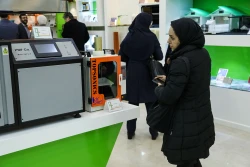 بازدید رئیس شورای ملی ایمنی زیستی و جمعی از مدیران سازمان محیط زیست  از ستاد 16