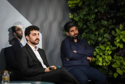 رویداد تامین مالی و سرمایه گذاری خطر پذیری در مرکز صنعتی سازی نانوفناوری کاربردی (آکام)
 8