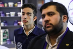 بازدید دانش اموزان خبرگزاری پانا از ستاد 9