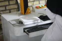 بازدید خبرنگاران و فعالان رسانه‌ای از شرکت نانویی اطلس سرام تولیدکننده آجرهای دیرگداز نیروگاهی
 10