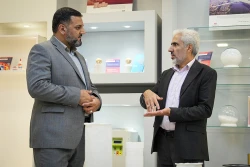 بازدید دکتر عظیمی‌راد سخنگوی کمیسیون آموزش مجلس از ستاد نانو 11