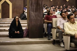 اکران مستند رویای چینی در دانشکدگان فنی دانشگاه تهران 18